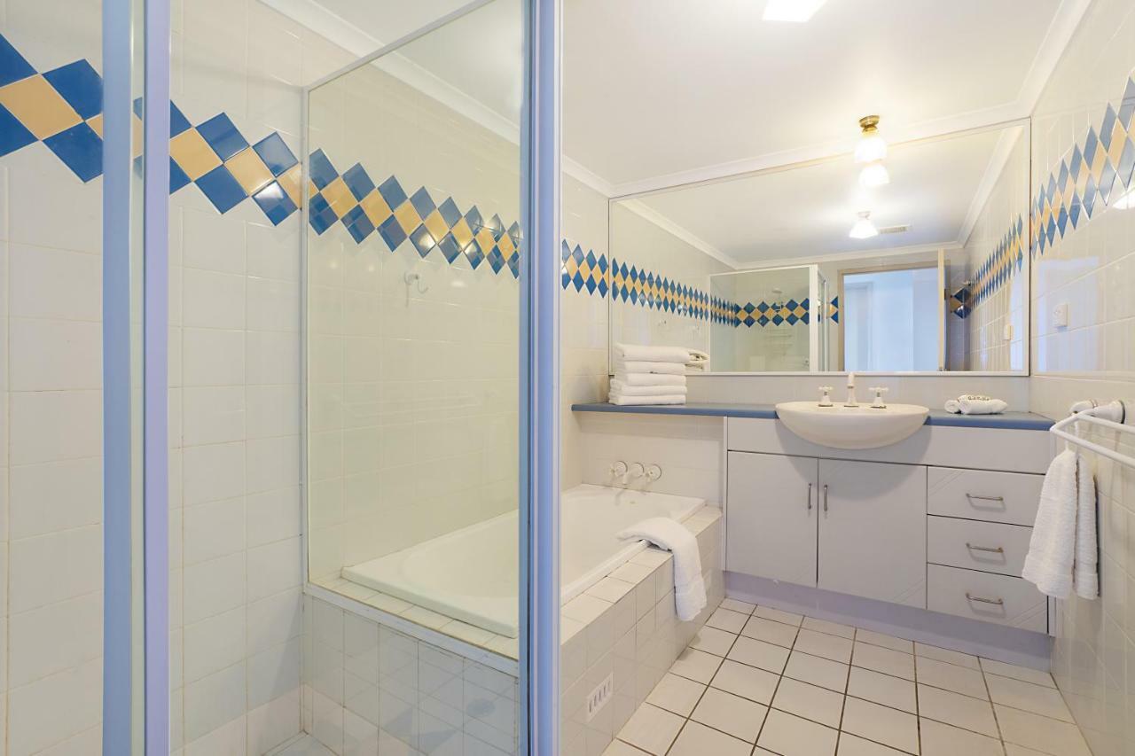 Newcastle Short Stay Accommodation - Sandbar Newcastle Beach Esterno foto