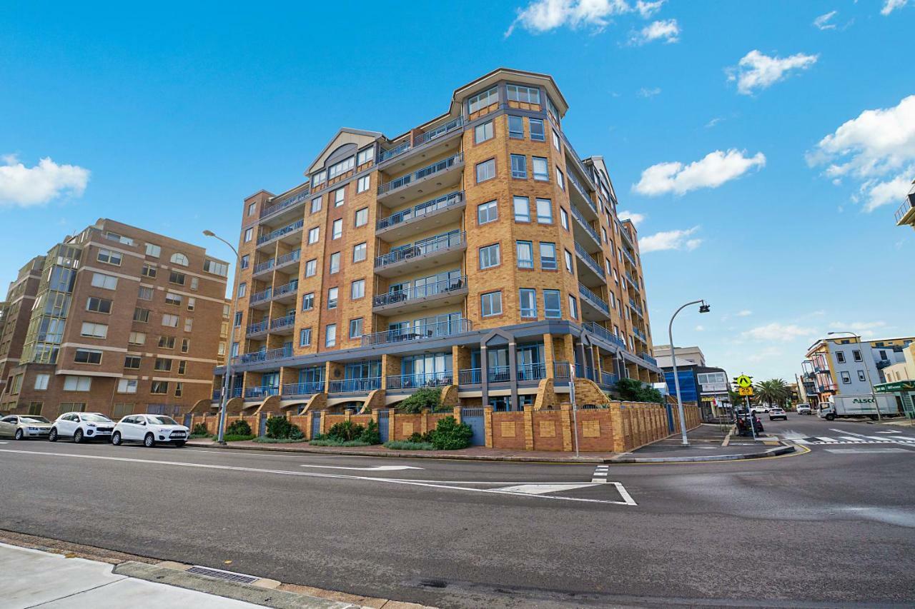 Newcastle Short Stay Accommodation - Sandbar Newcastle Beach Esterno foto