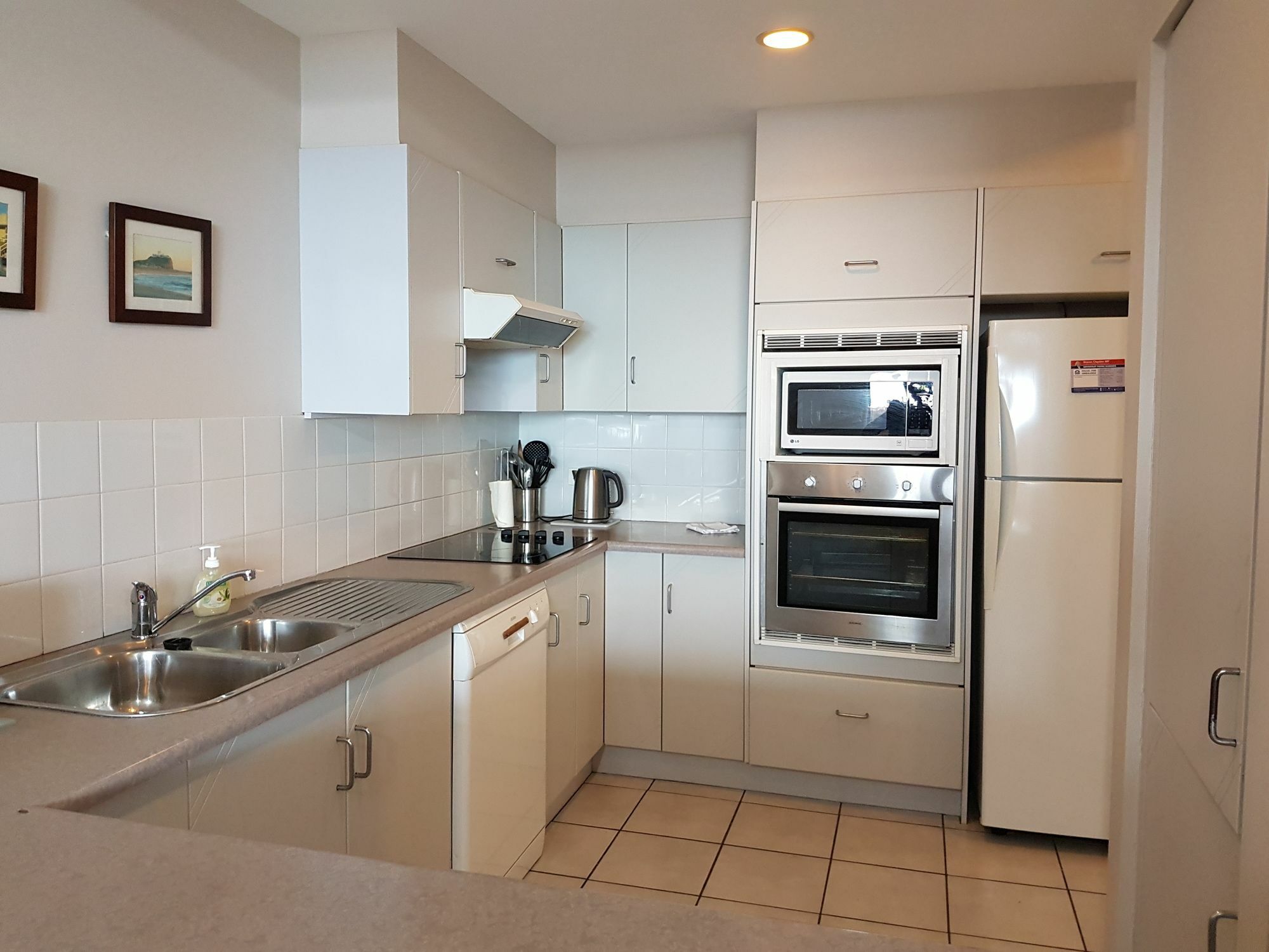 Newcastle Short Stay Accommodation - Sandbar Newcastle Beach Esterno foto