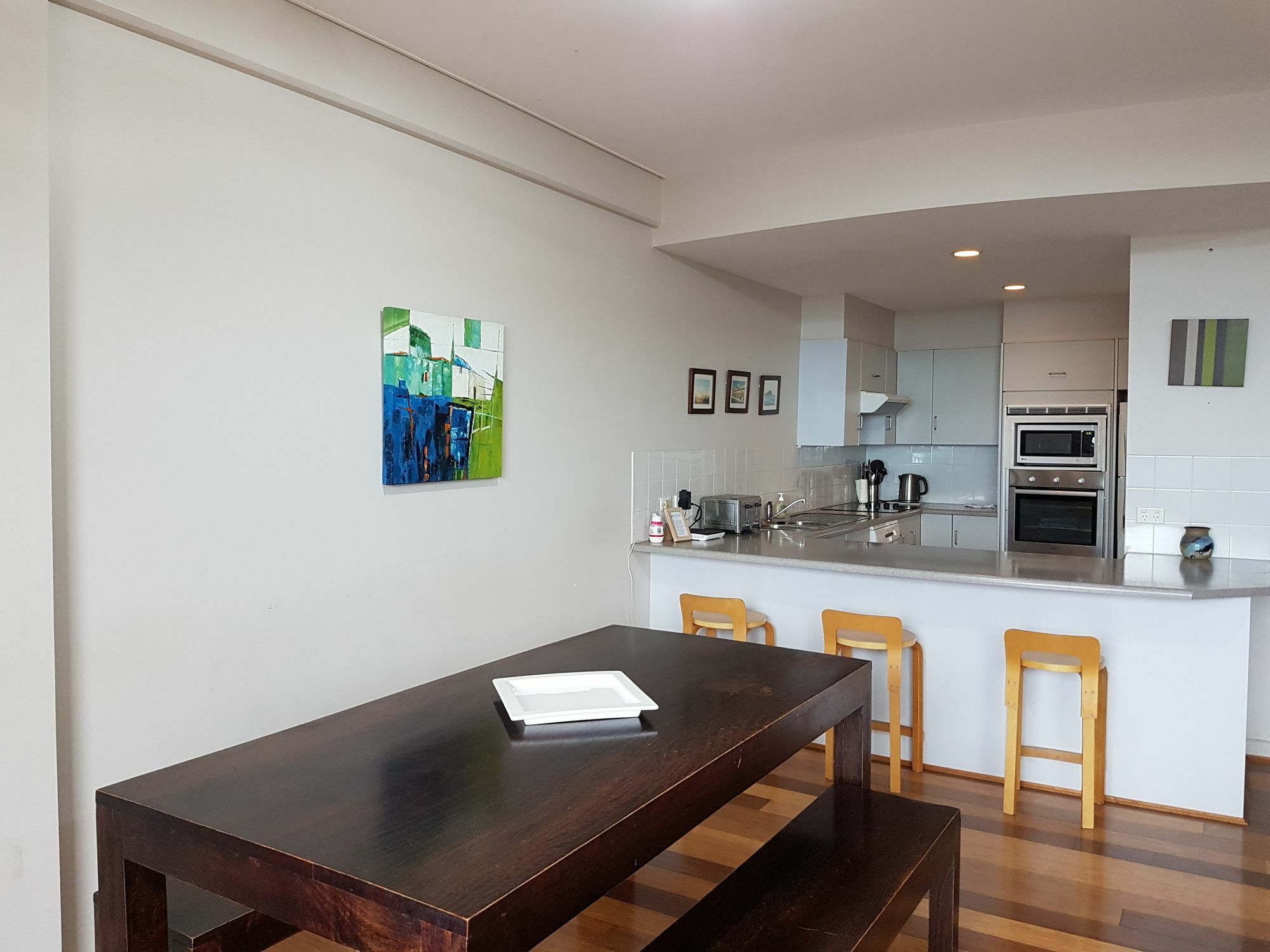 Newcastle Short Stay Accommodation - Sandbar Newcastle Beach Esterno foto
